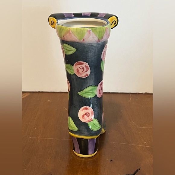 Milson And Louis Hand Painted Porcelain Boot. - Picture 3 of 7